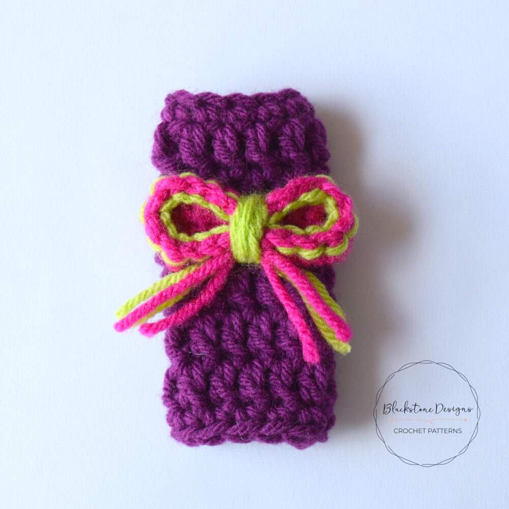 Bow Popsicle Cozy from Cutesy Ice Pop Holder Pattern