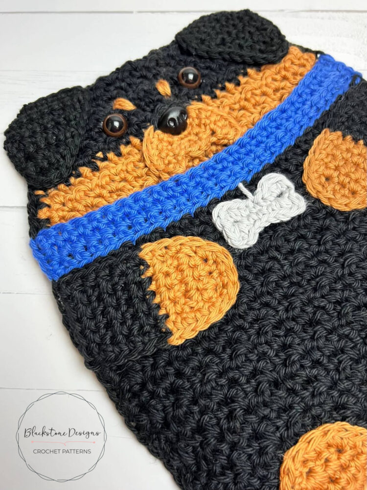 Rottweiler Puppy Dog Pot Holder, Crochet Rottweiler, Crochet Rottie