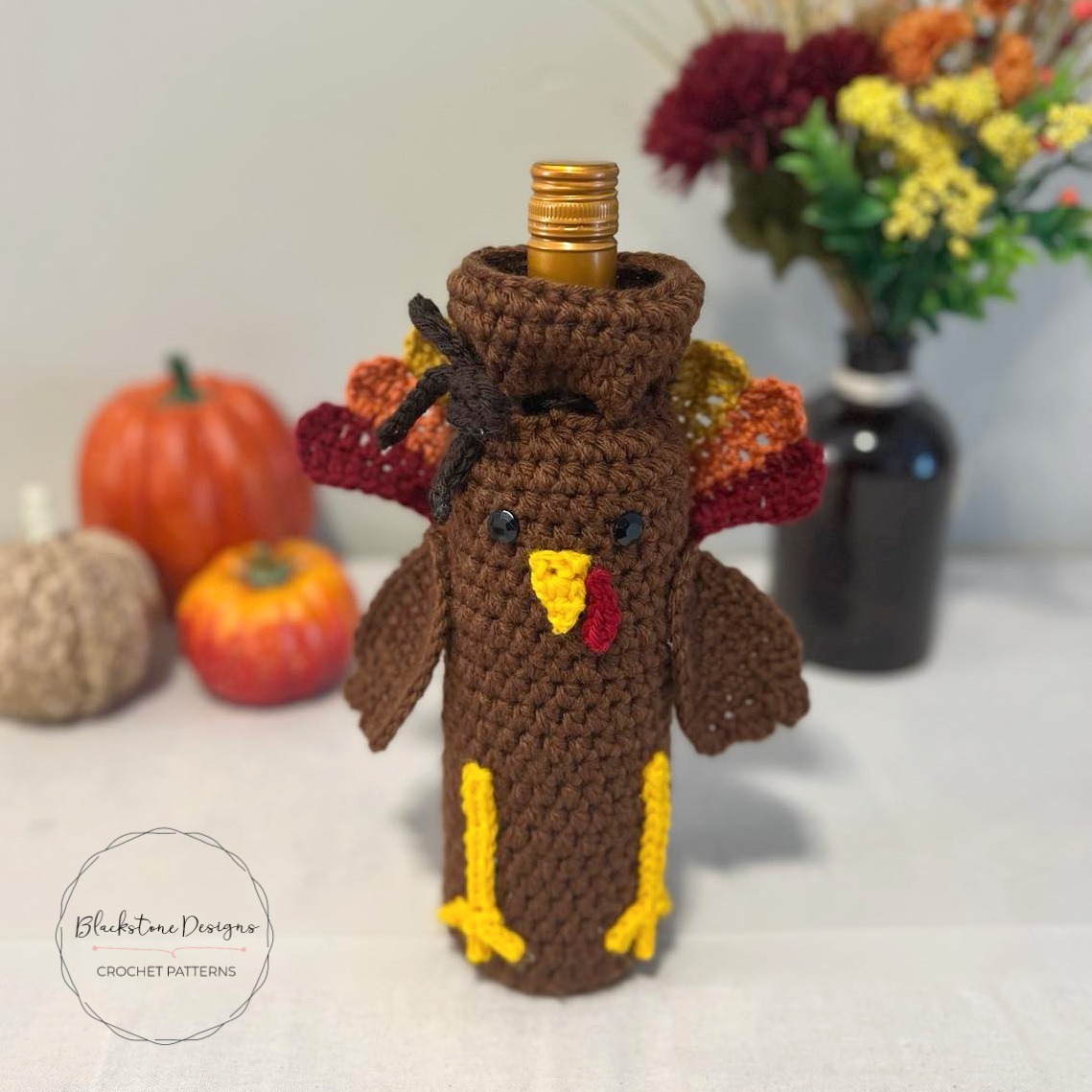 Crochet Turkey Bottle Cozy Pattern for Thanksgiving