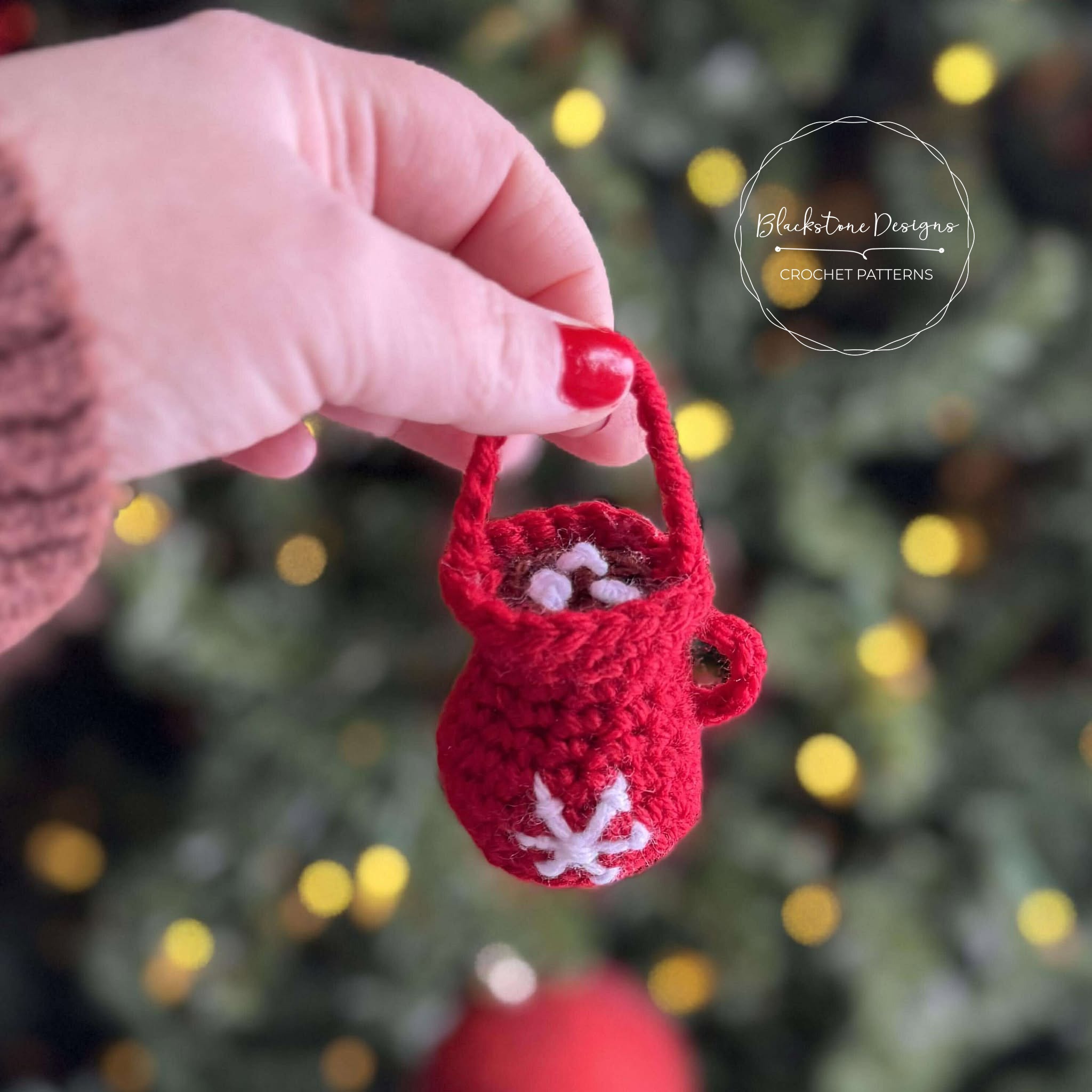 Crochet Hot Cocoa Ornament Pattern for a quick holiday ornament