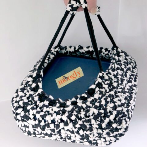 Crochet Kitchen Accessories Casserole Carrier Pattern
