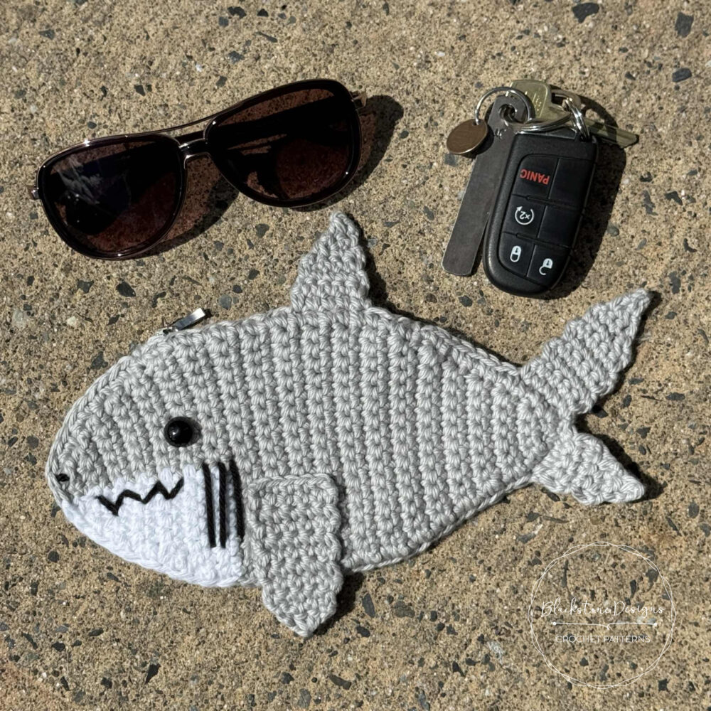 Great White Shark Crochet Sunglass Pouch Pattern